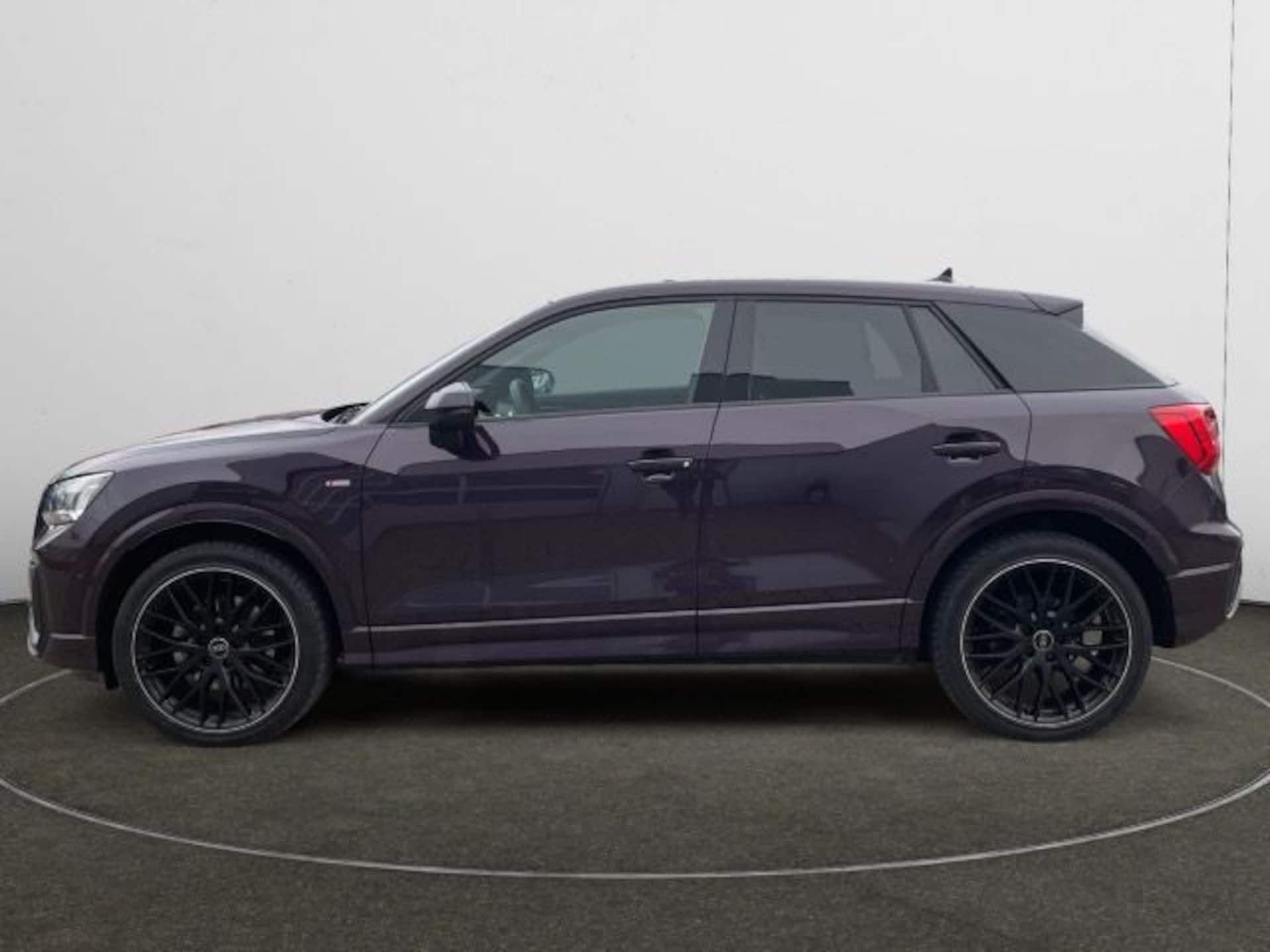 Audi Q2 S line