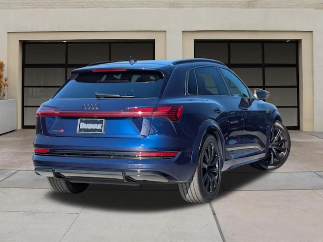 2022 Audi e-tron S