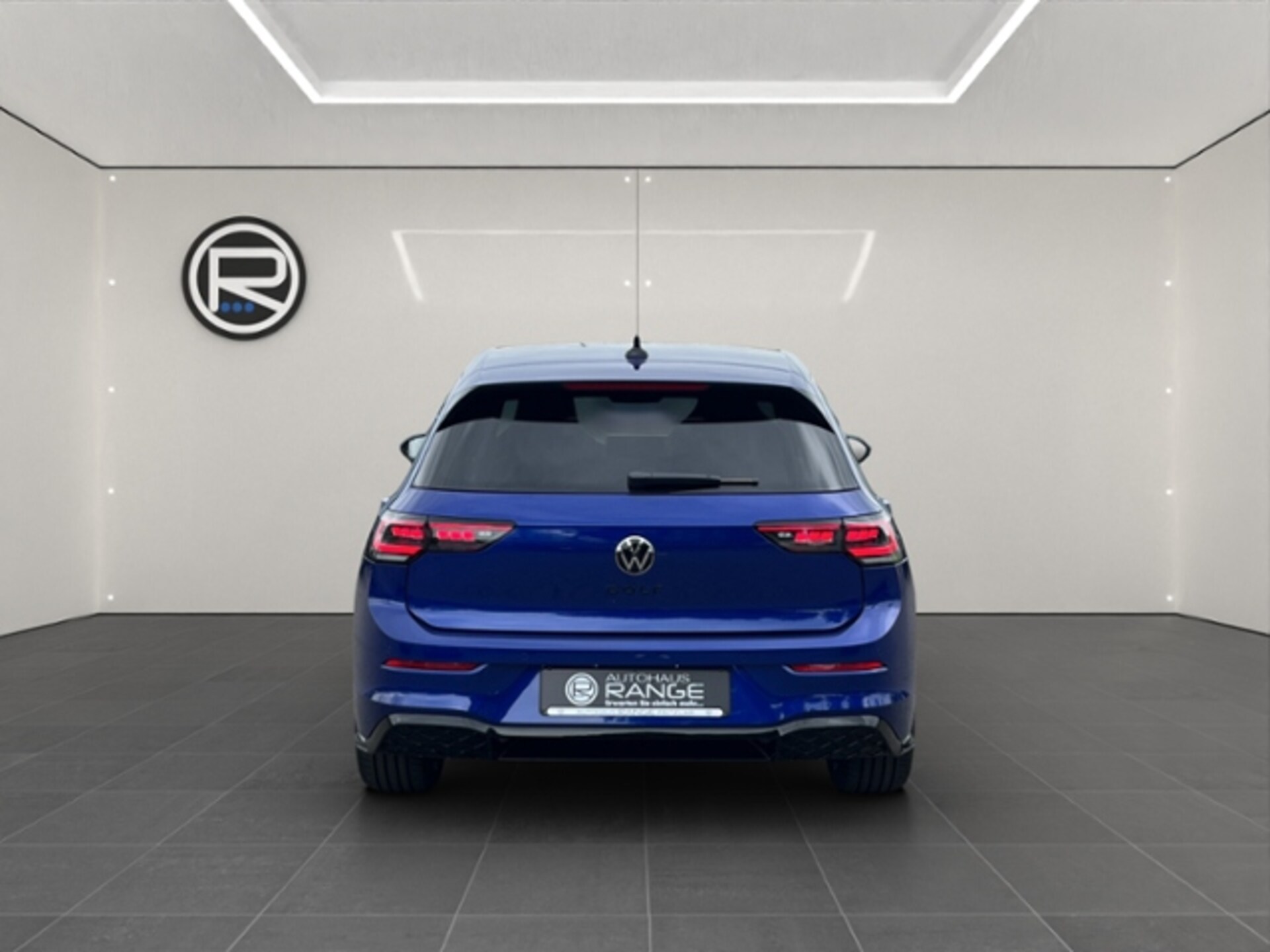 Volkswagen Golf R-Line