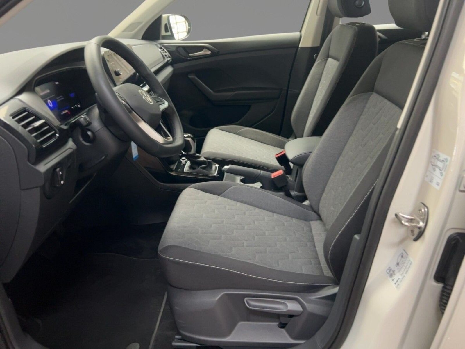 Volkswagen T-Cross – Bild 8