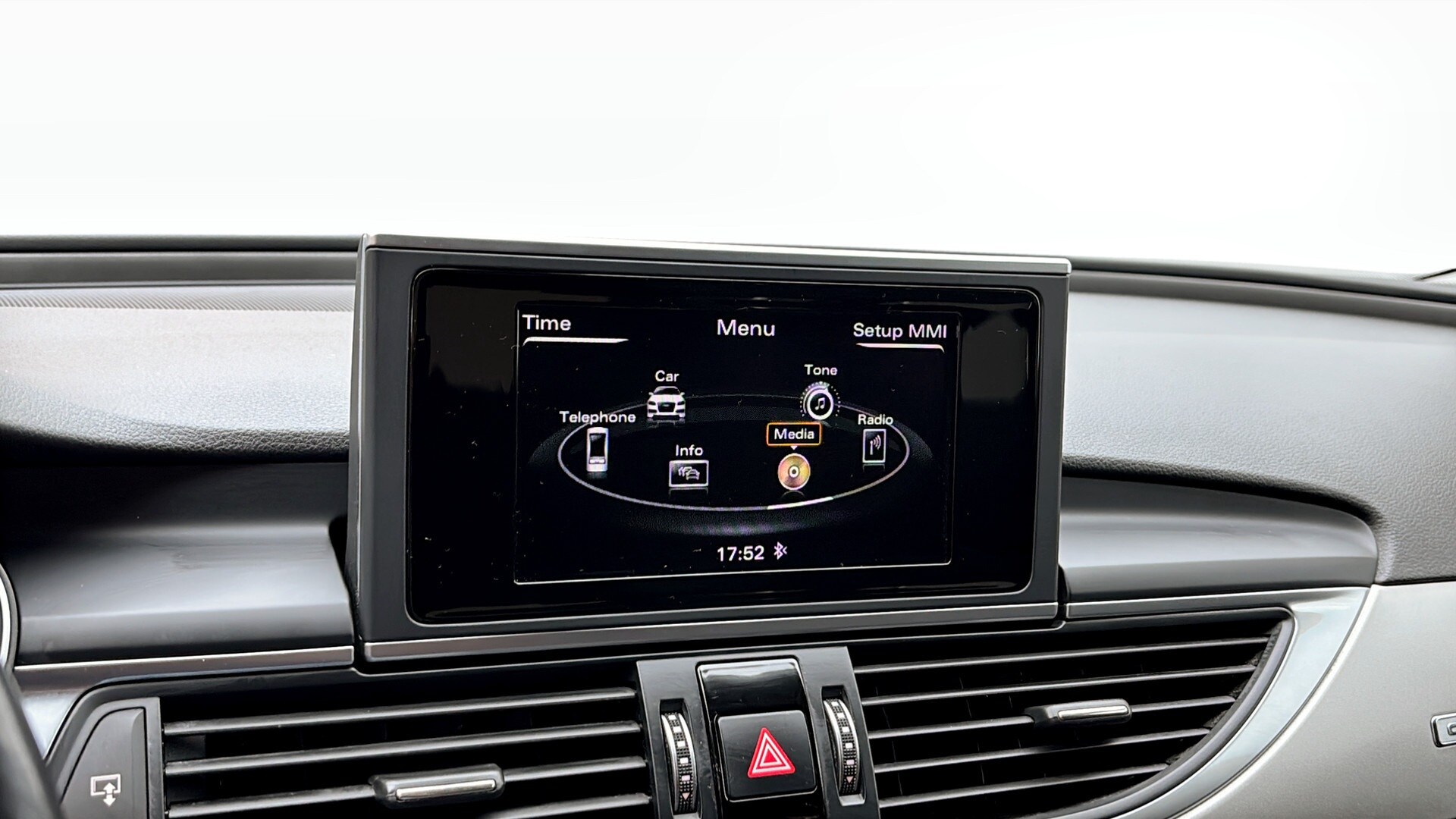 Image about Audi A6 Avant A6 Avant 3.0 TDI quattro 218 hk S tronic