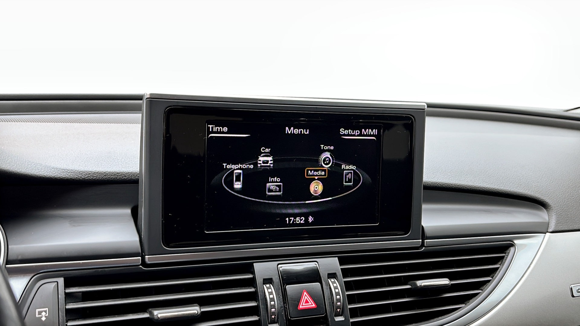 Image about Audi A6 Avant A6 Avant 3.0 TDI quattro 218 hk S tronic