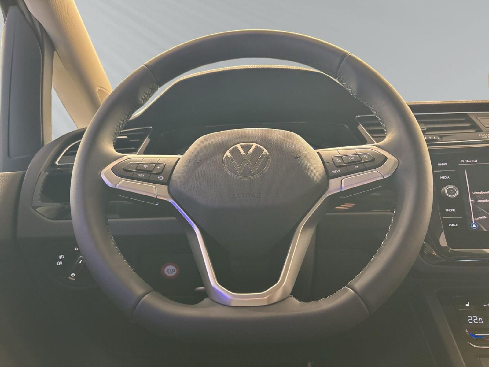 Volkswagen Touran – Bild 12