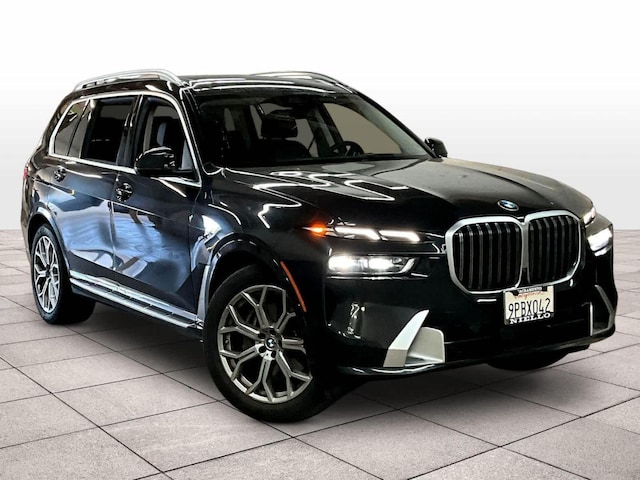 2025 BMW X7
