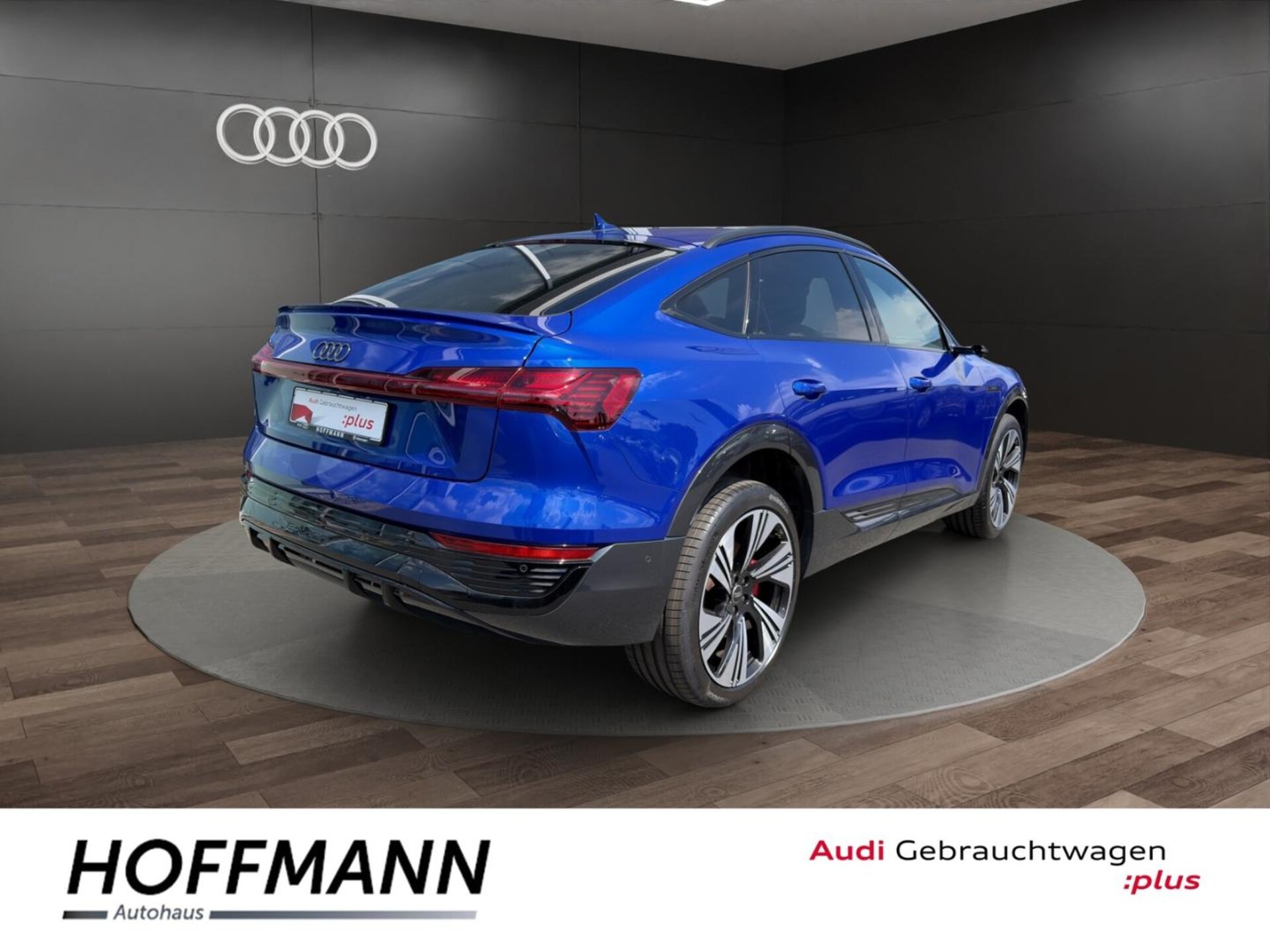 Audi Q8 Sportback e-tron S line
