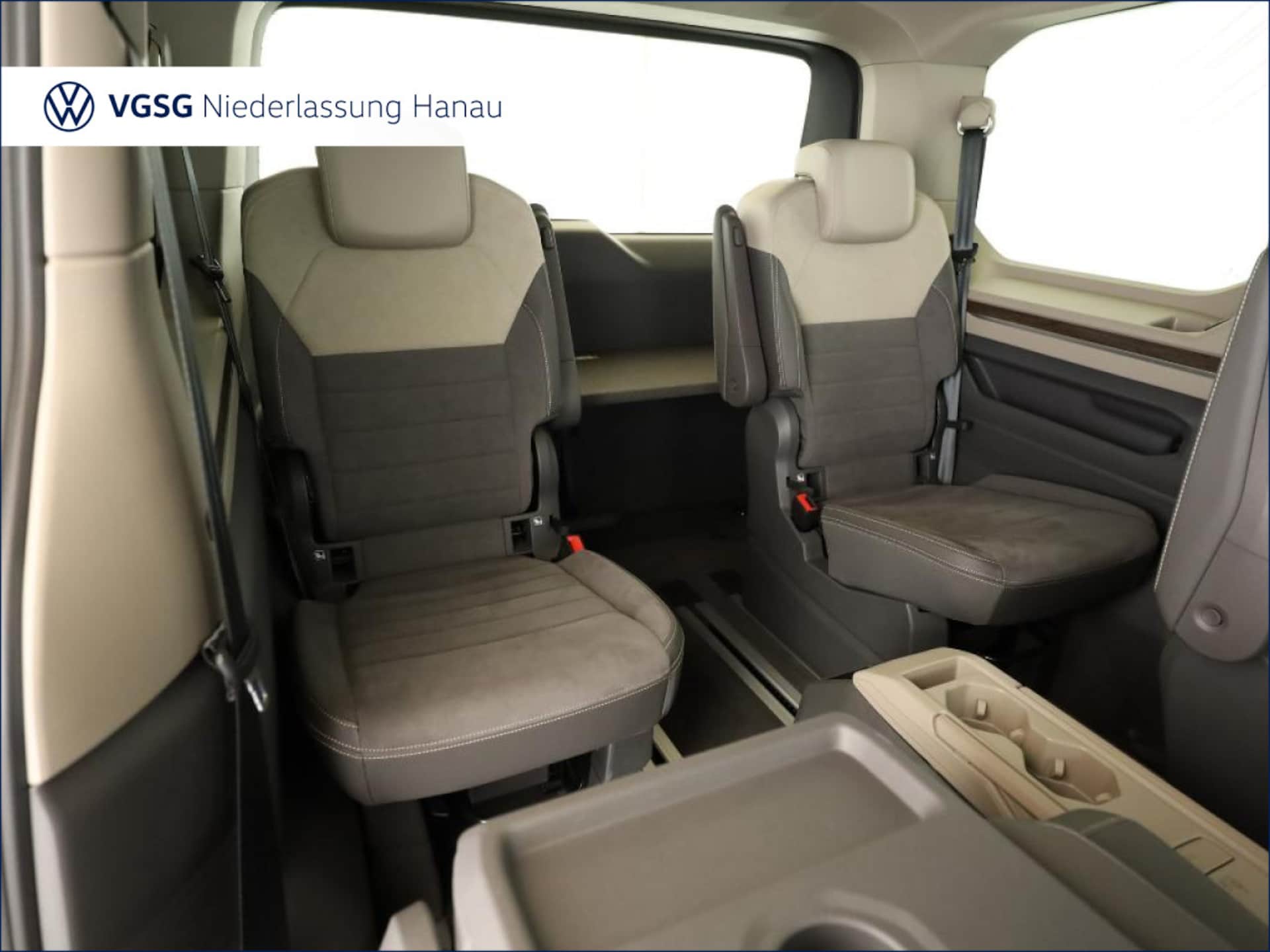 Volkswagen Multivan Style
