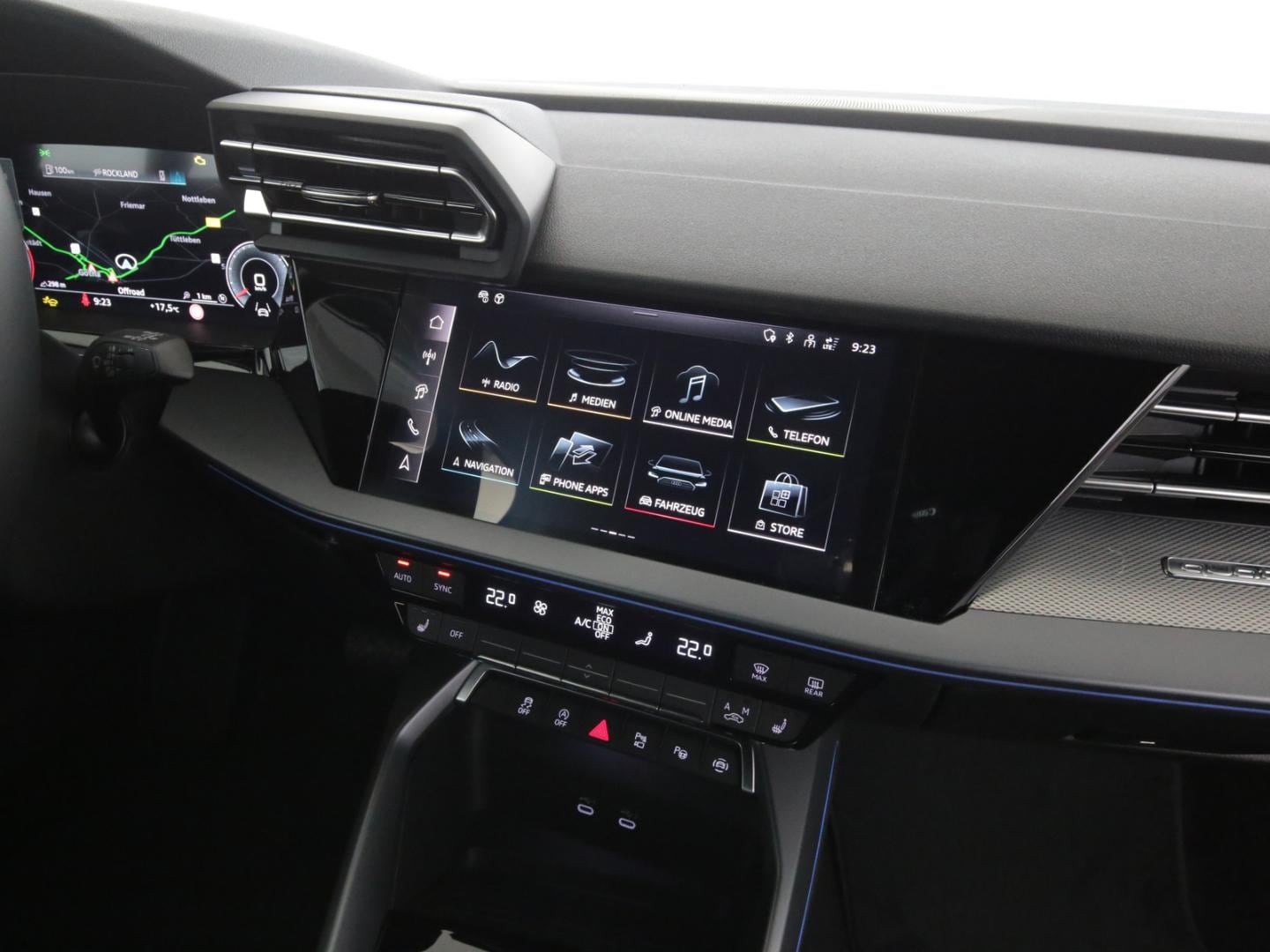Bild über Audi A3 allstreet 40 TFSI quattro S tronic - für weitere Informationen kontaktieren Sie den Audi Partner