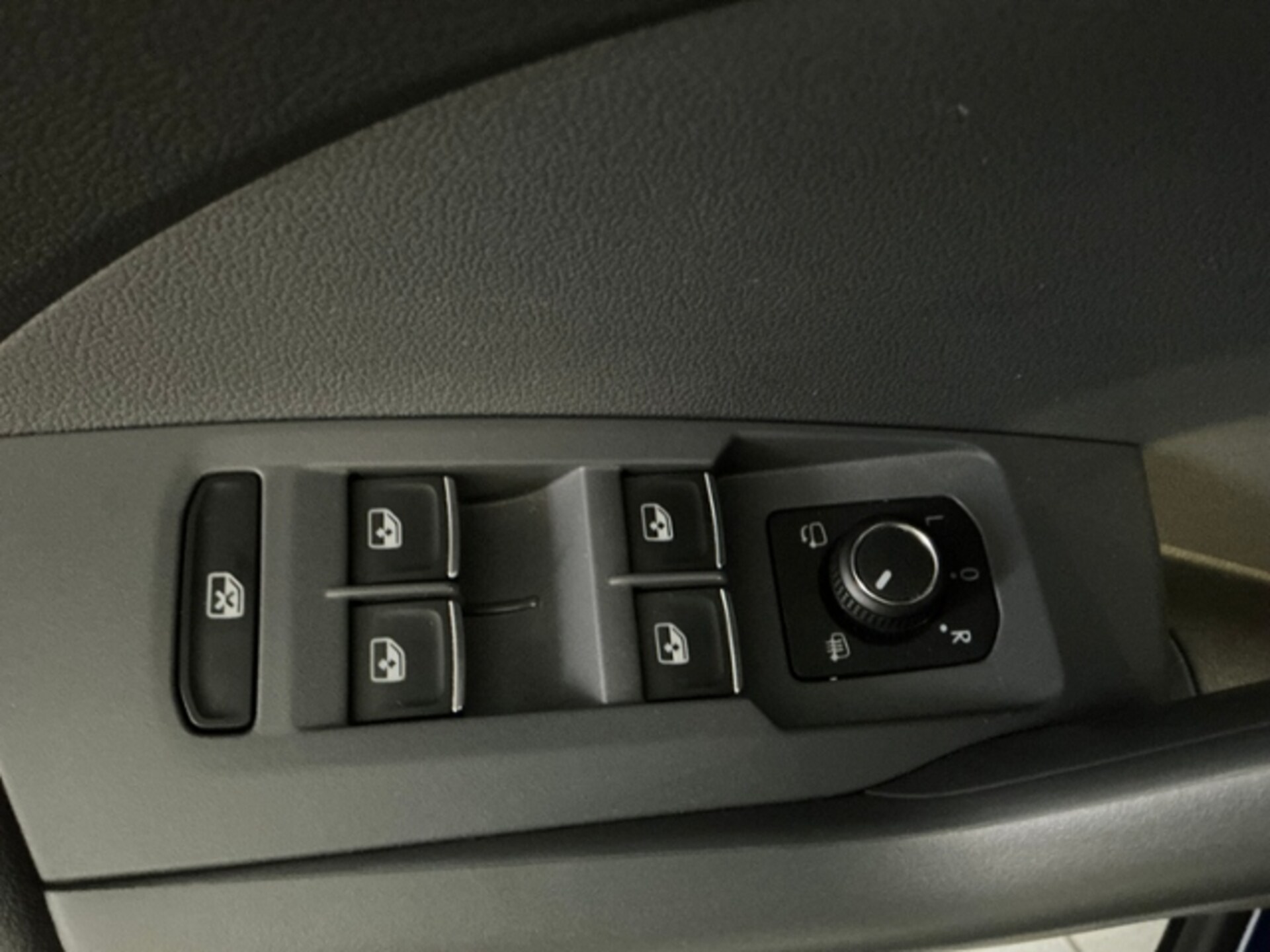 Volkswagen T-Cross United