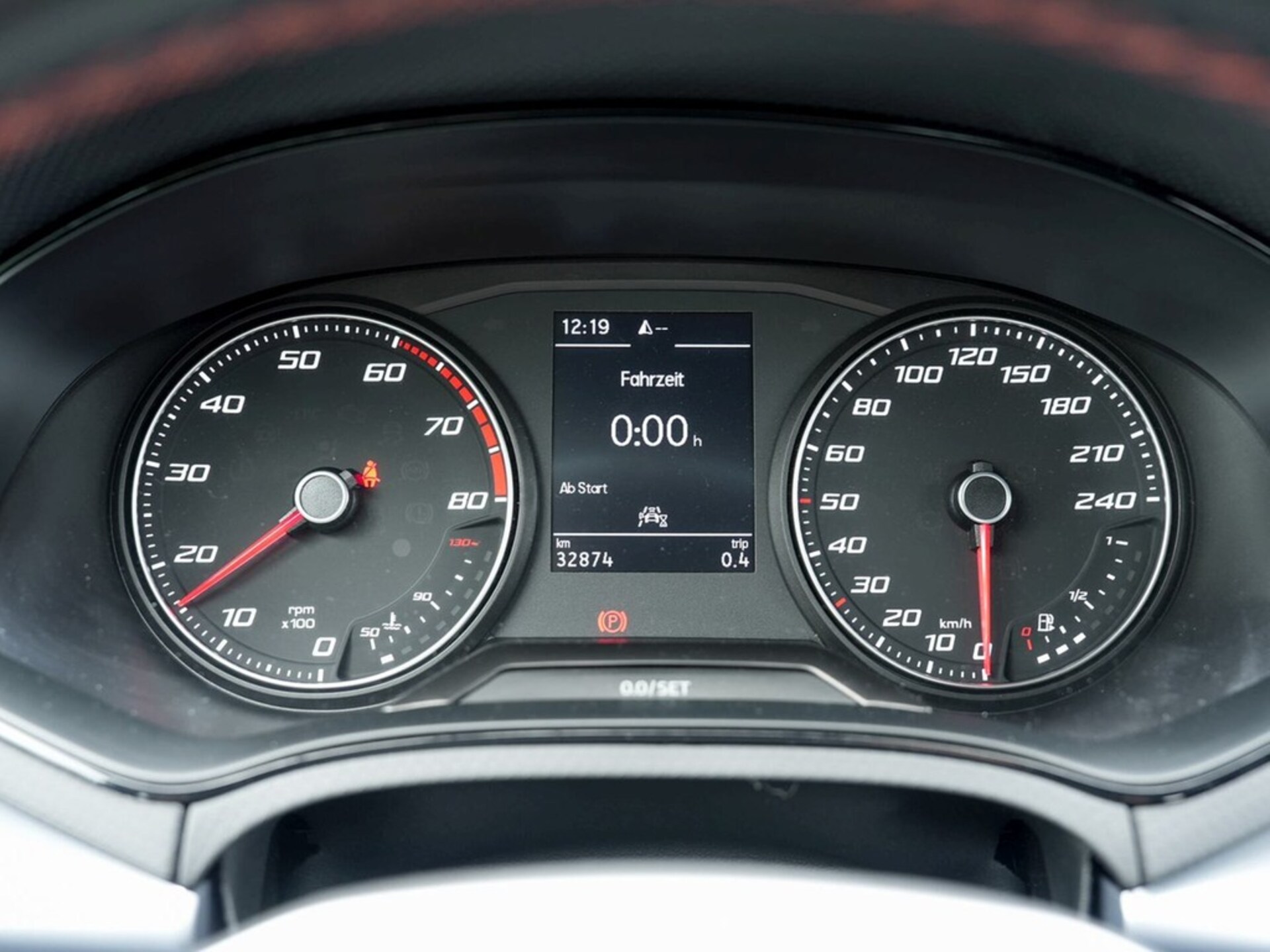 SEAT Arona FR
