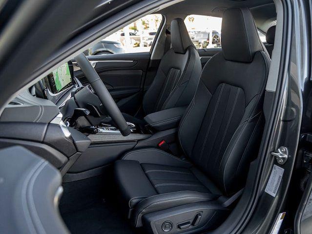 2026 Audi A6 Premium Plus - Photo 12