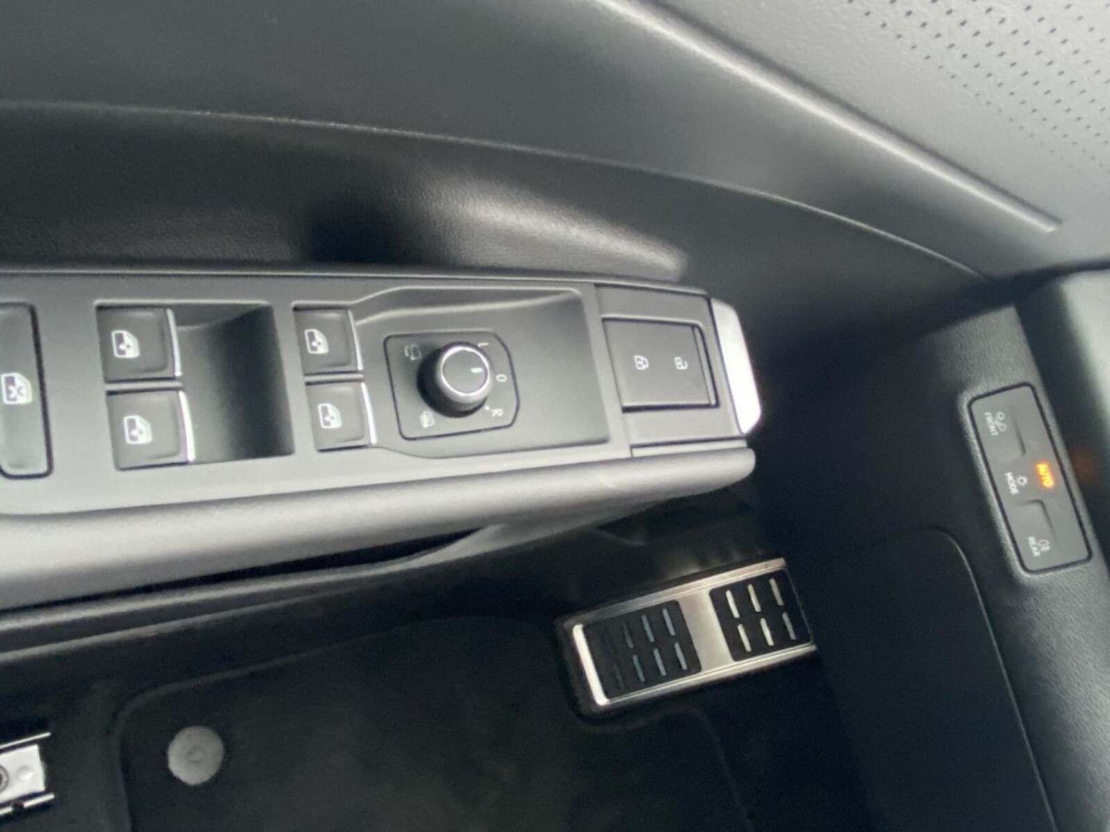 Volkswagen T-Roc – Bild 11