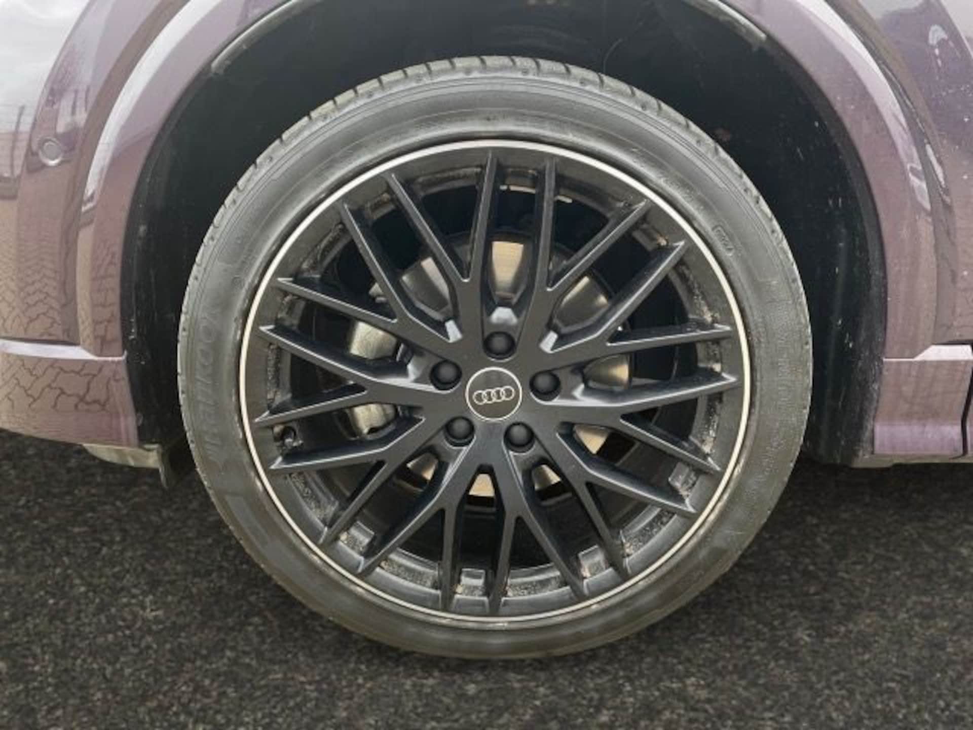 Audi Q2 S line