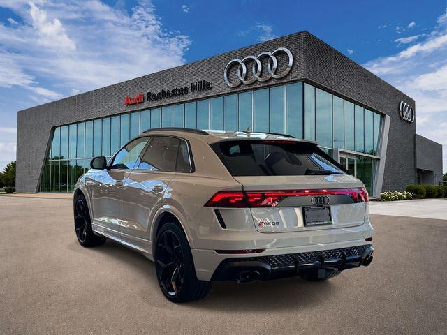 2026 Audi RS Q8 SUV performance