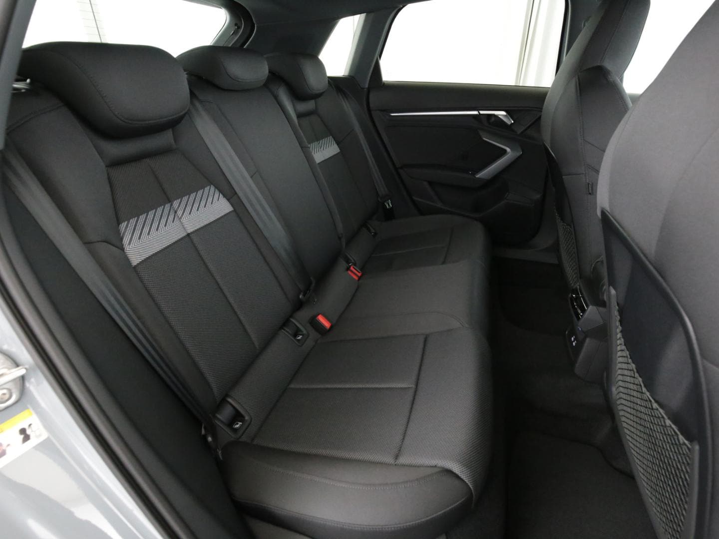 Bild über Audi A3 allstreet 40 TFSI quattro S tronic - für weitere Informationen kontaktieren Sie den Audi Partner