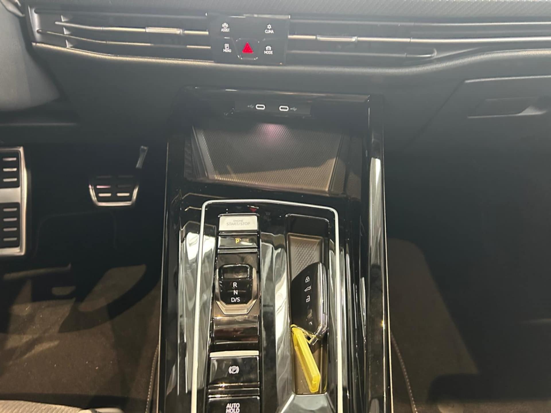 Volkswagen Golf Variant R-Line