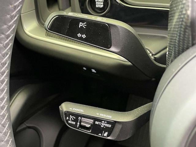 2025 Porsche Cayenne Turbo E-Hybrid - Photo 42