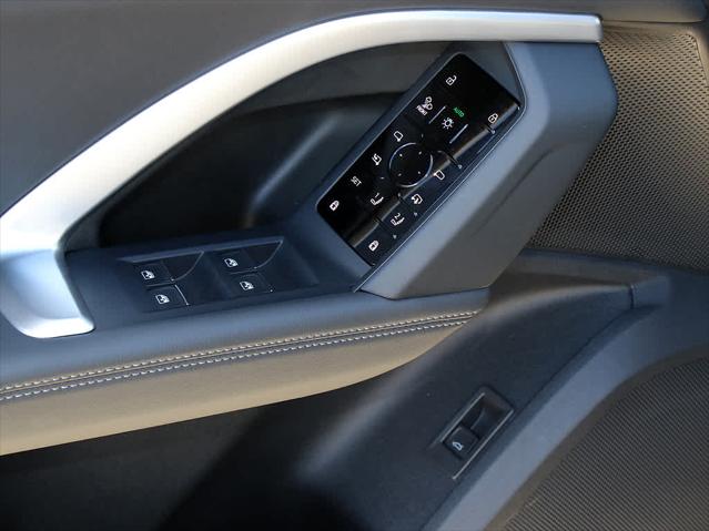 2025 AUDI Q5 - Image 26