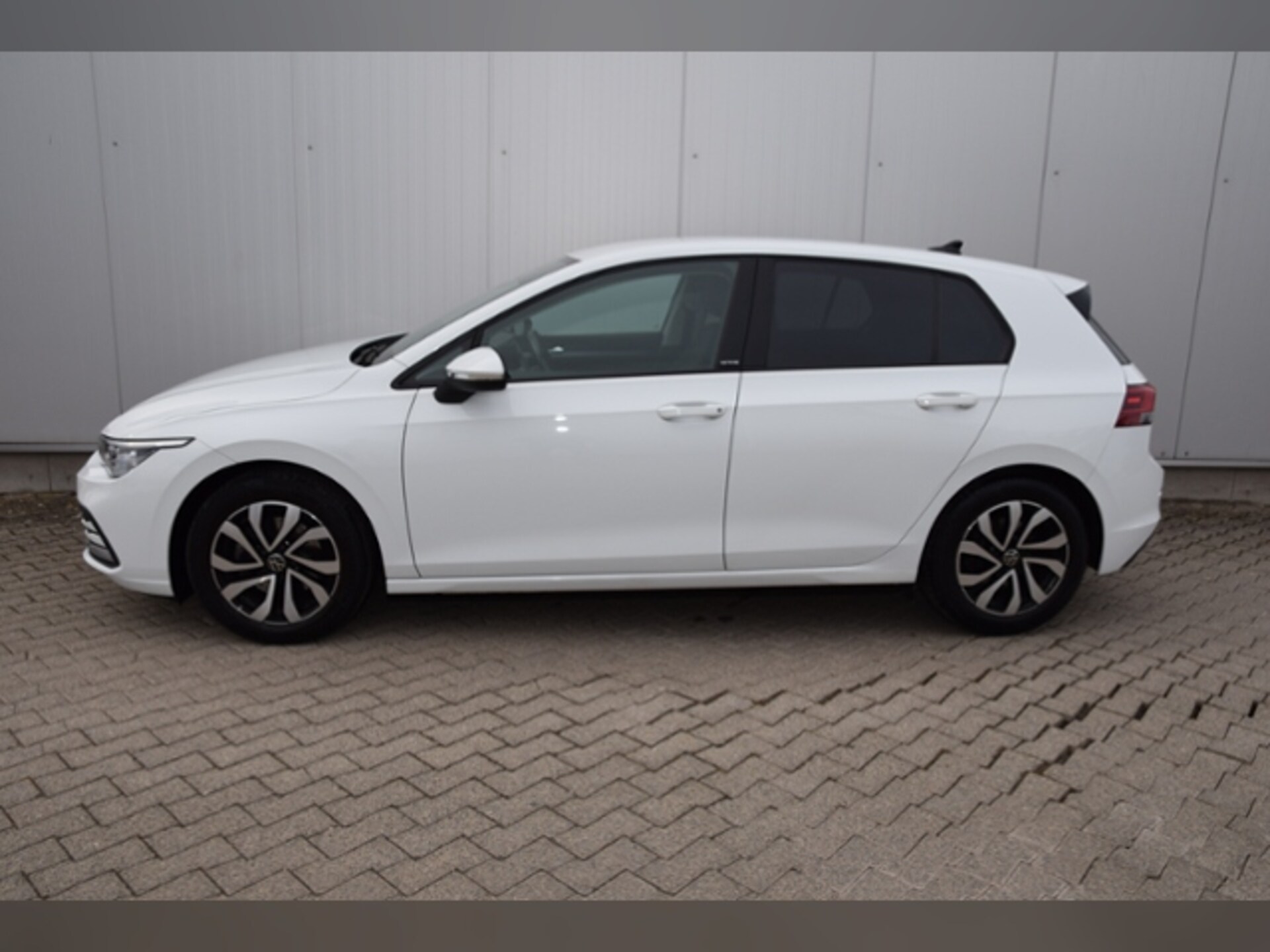 Volkswagen Golf Active