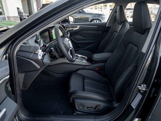 2026 Audi A6 Premium Plus - Photo 13