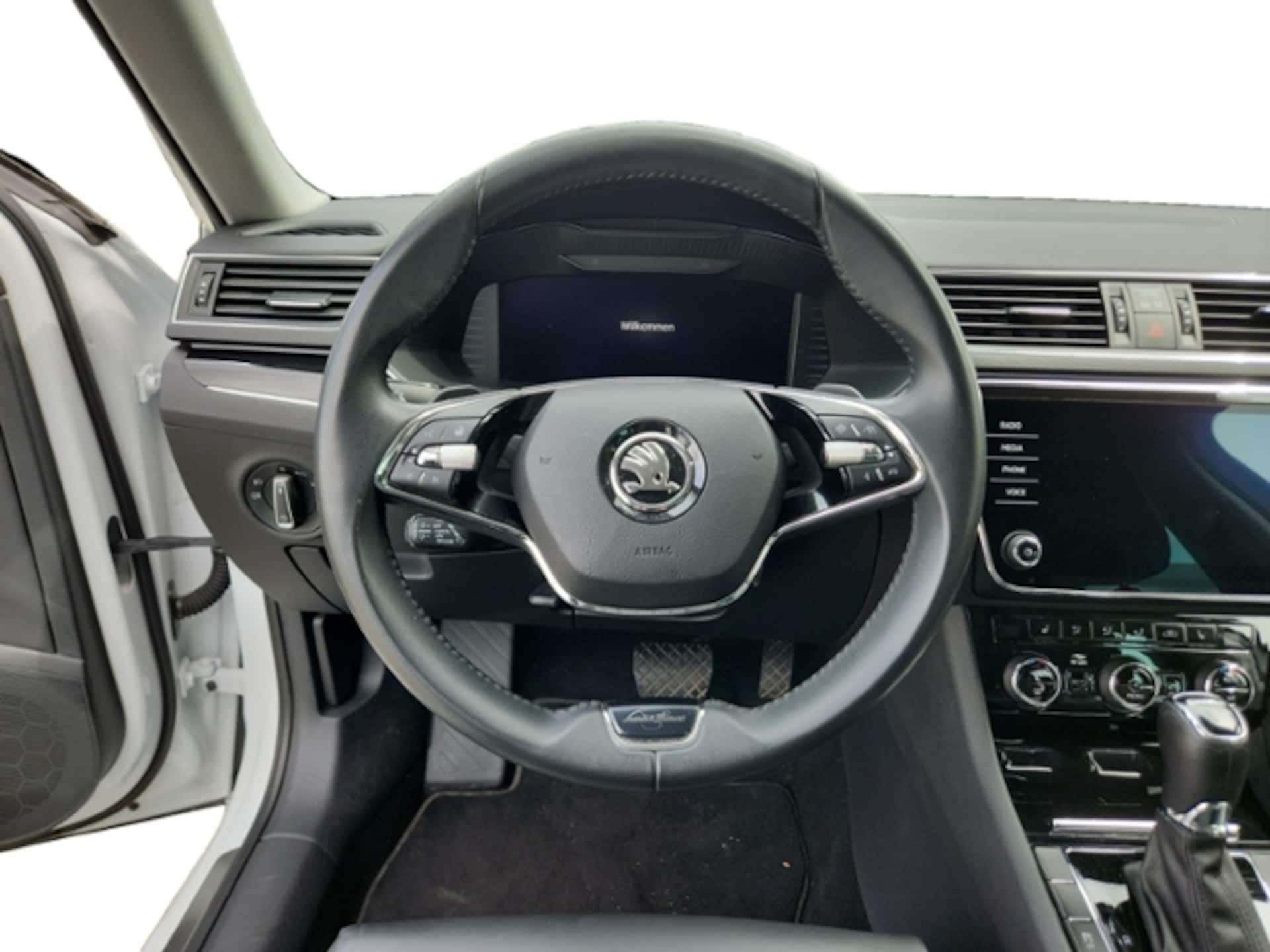 Skoda Superb Combi Laurin & Klement