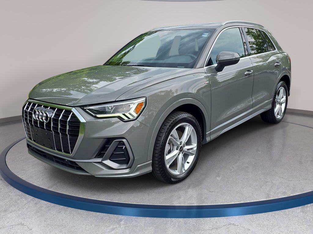 2023 Audi Q3 45 TFSI S Line Premium quattro's photo