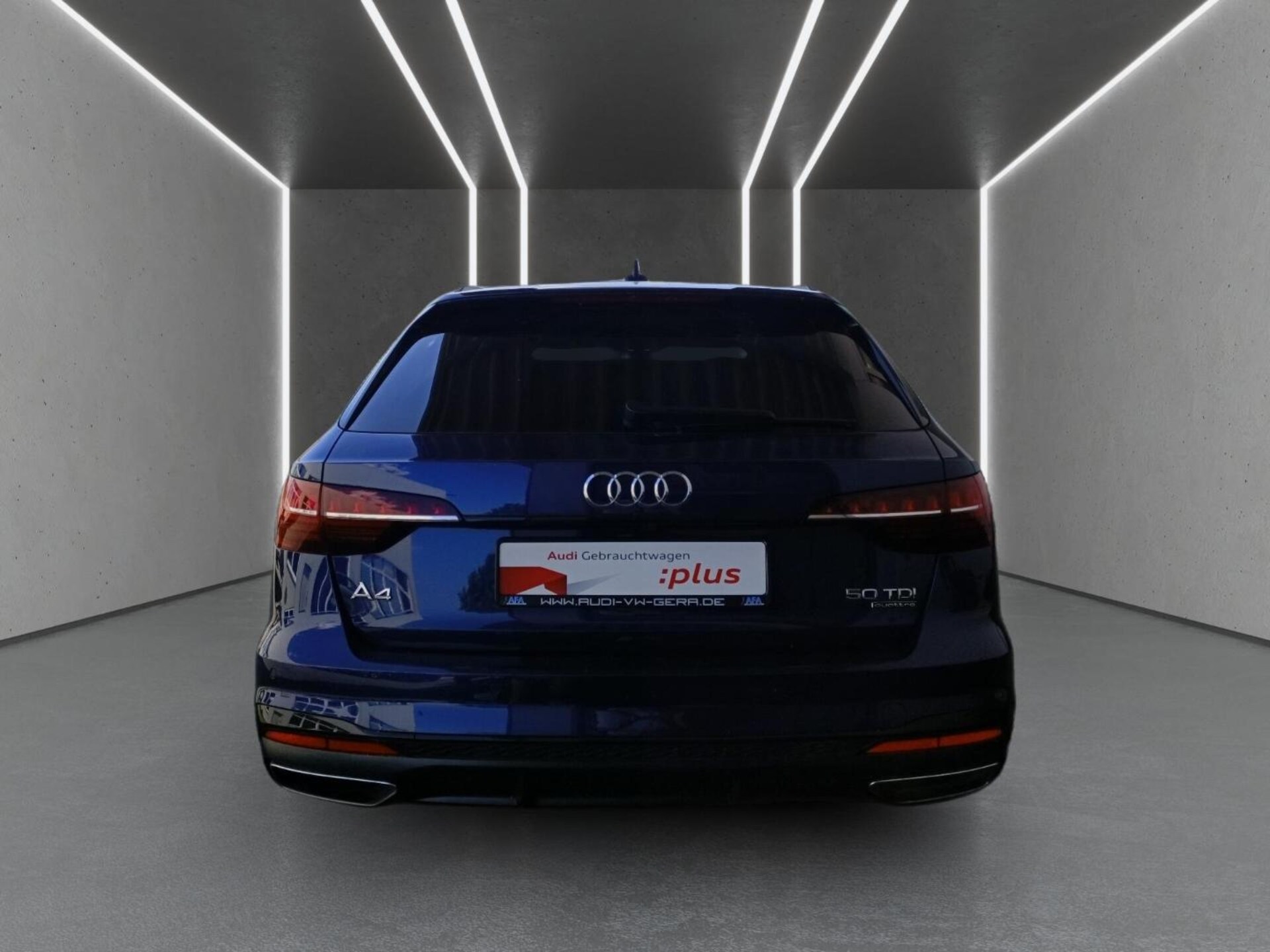 Audi A4 Avant S line