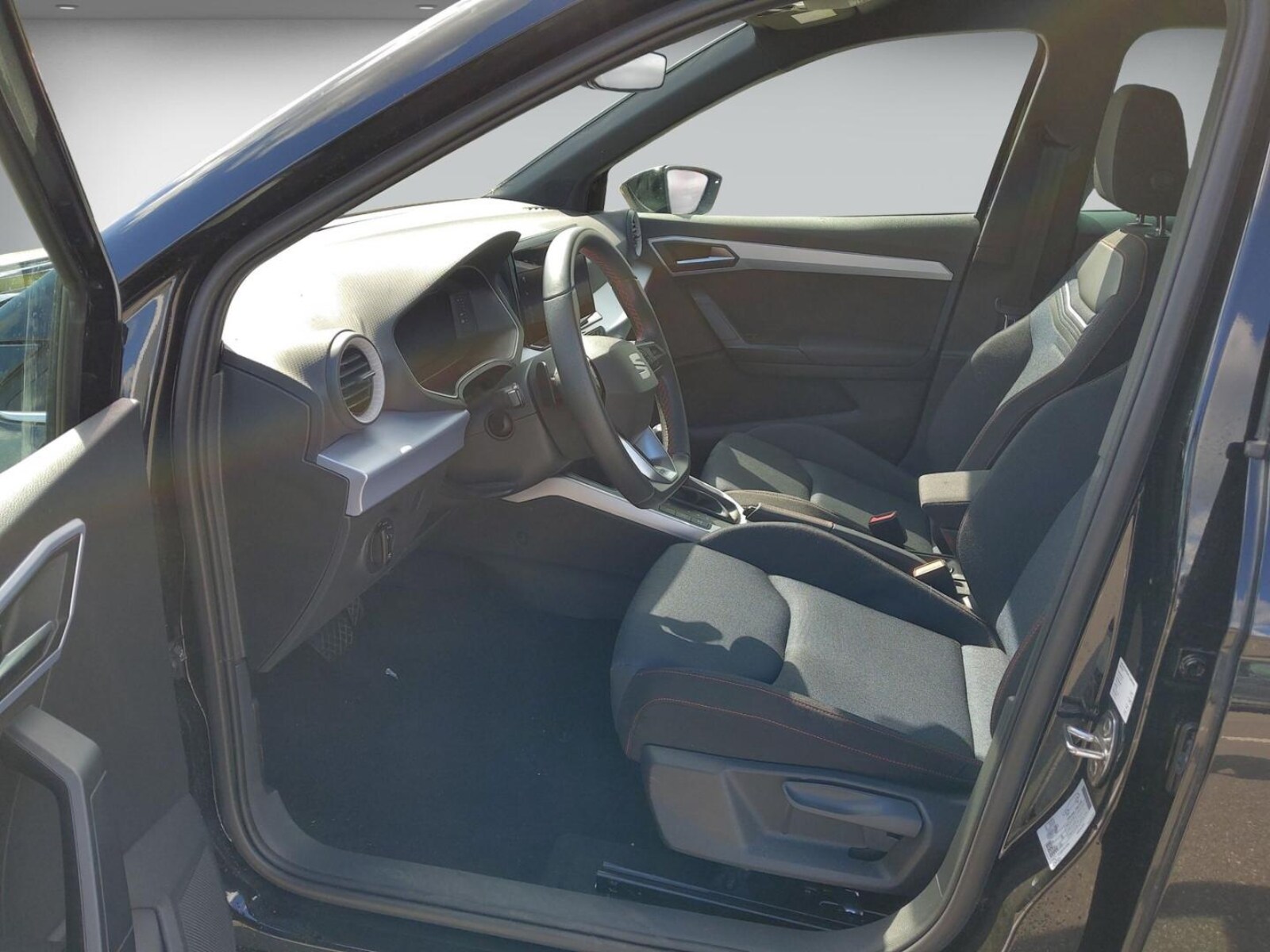 SEAT Arona – Bild 11
