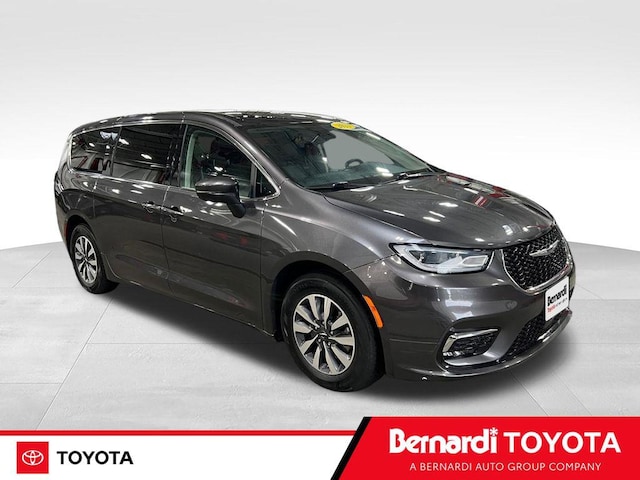 2023 Chrysler Pacifica Hybrid