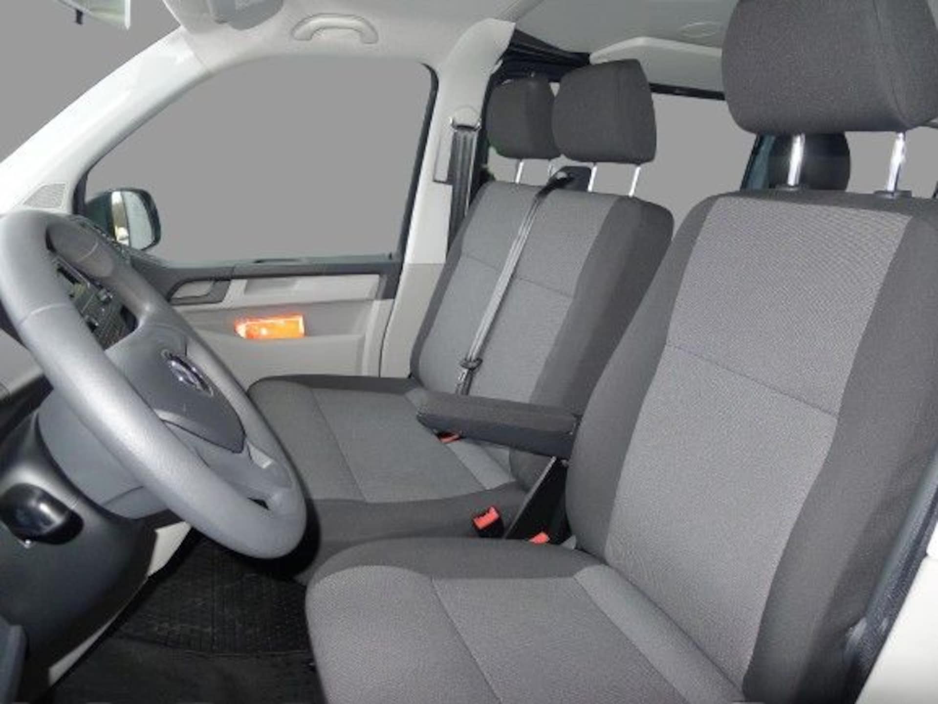 Volkswagen T6 Transporter Kombi kurzer Radstand