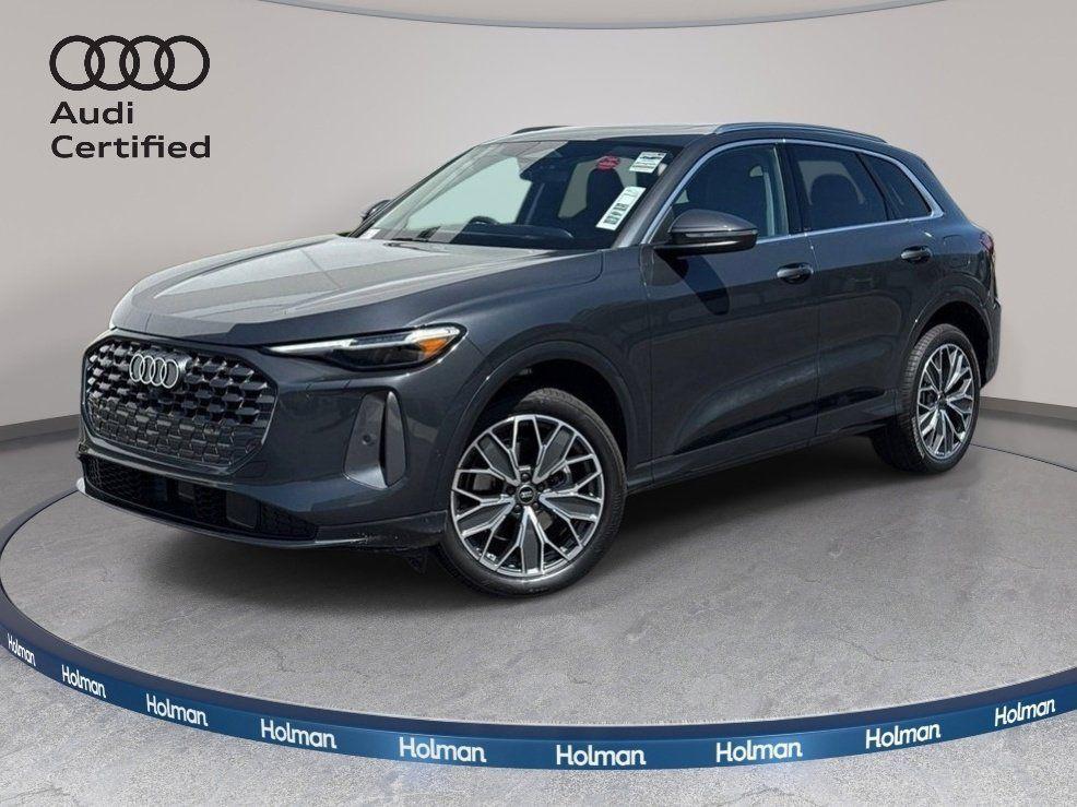 2025 Audi Q5 40 Premium Plus's photo