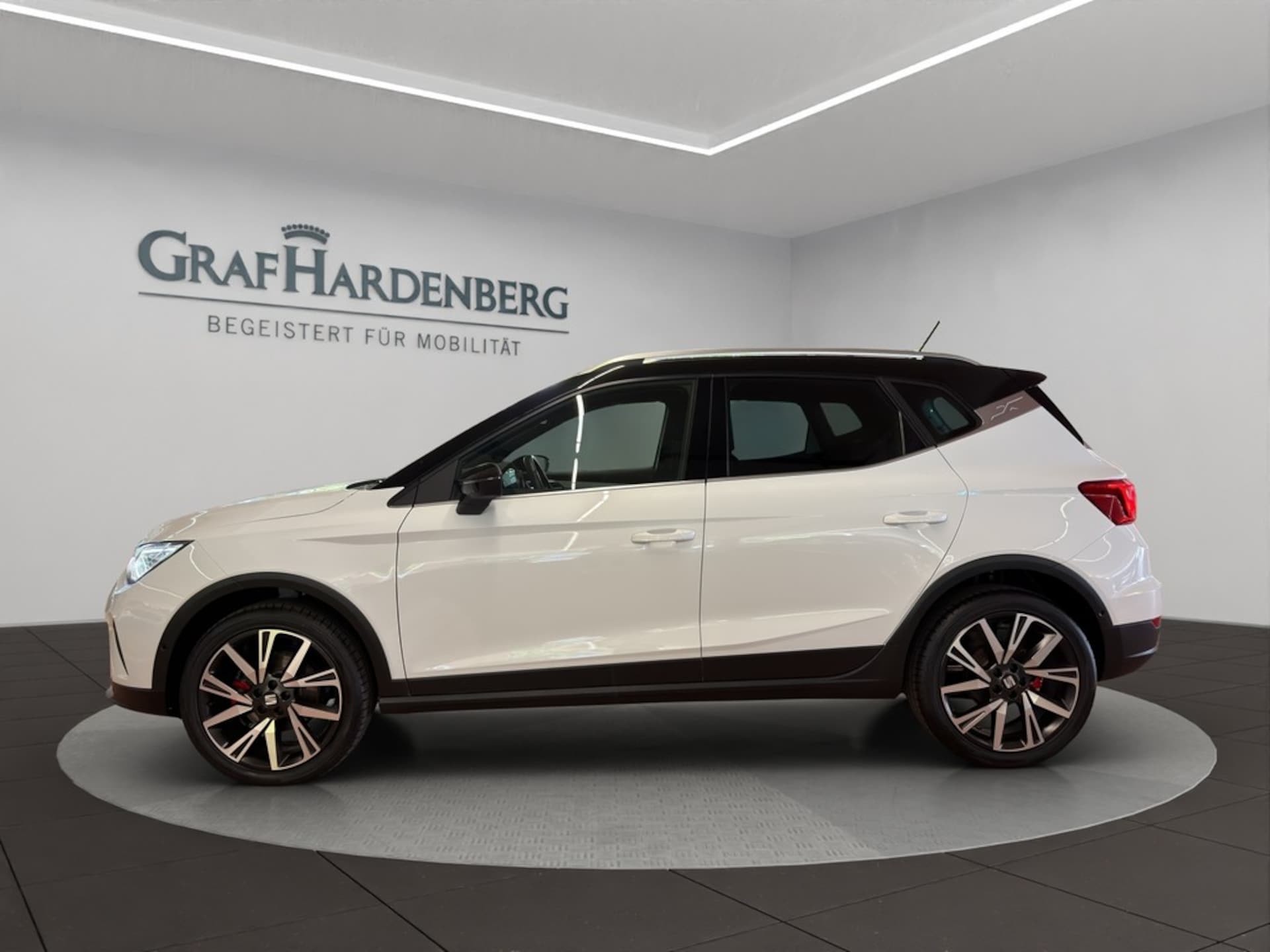 SEAT Arona FR