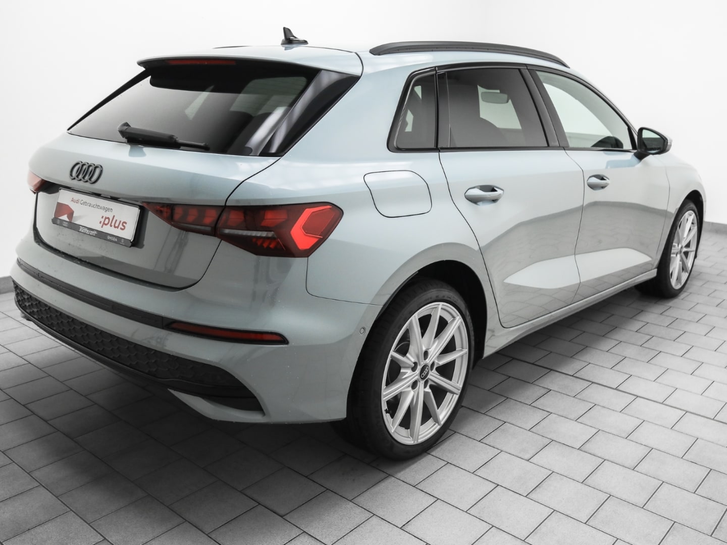 Bild über Audi A3 Sportback TFSI e TFSI e 150 kW S tronic - für weitere Informationen kontaktieren Sie den Audi Partner