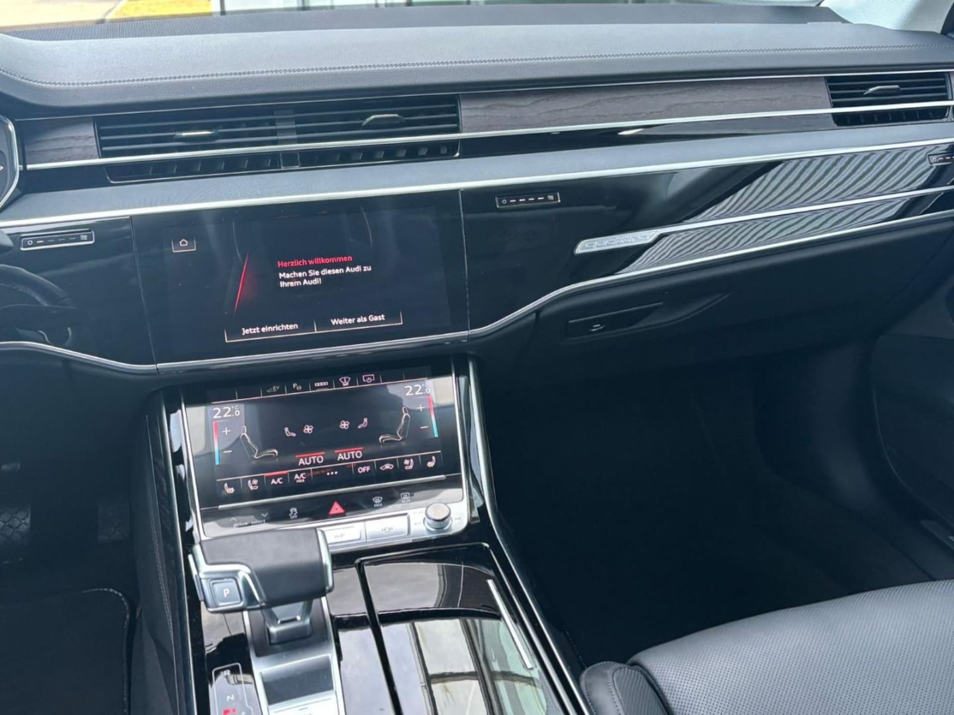 Audi A8 TFSI e