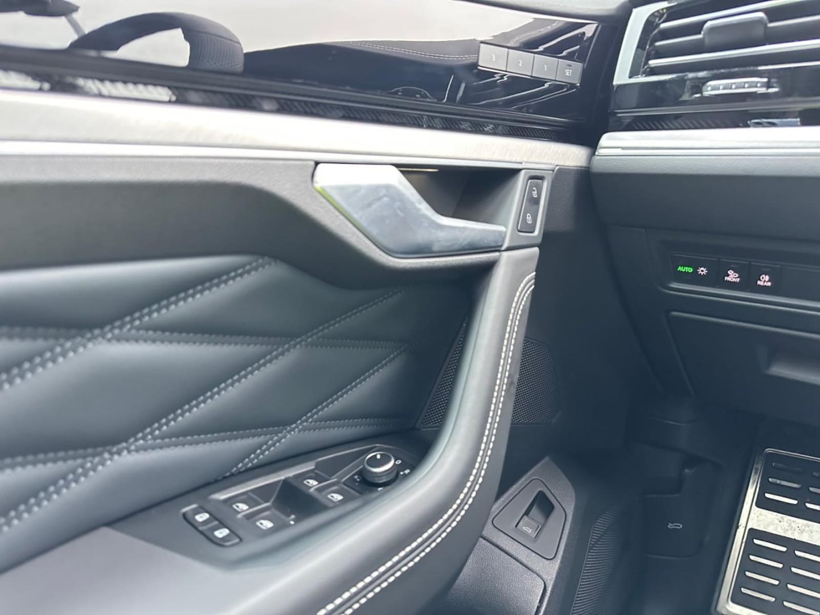 Volkswagen Touareg – Bild 13