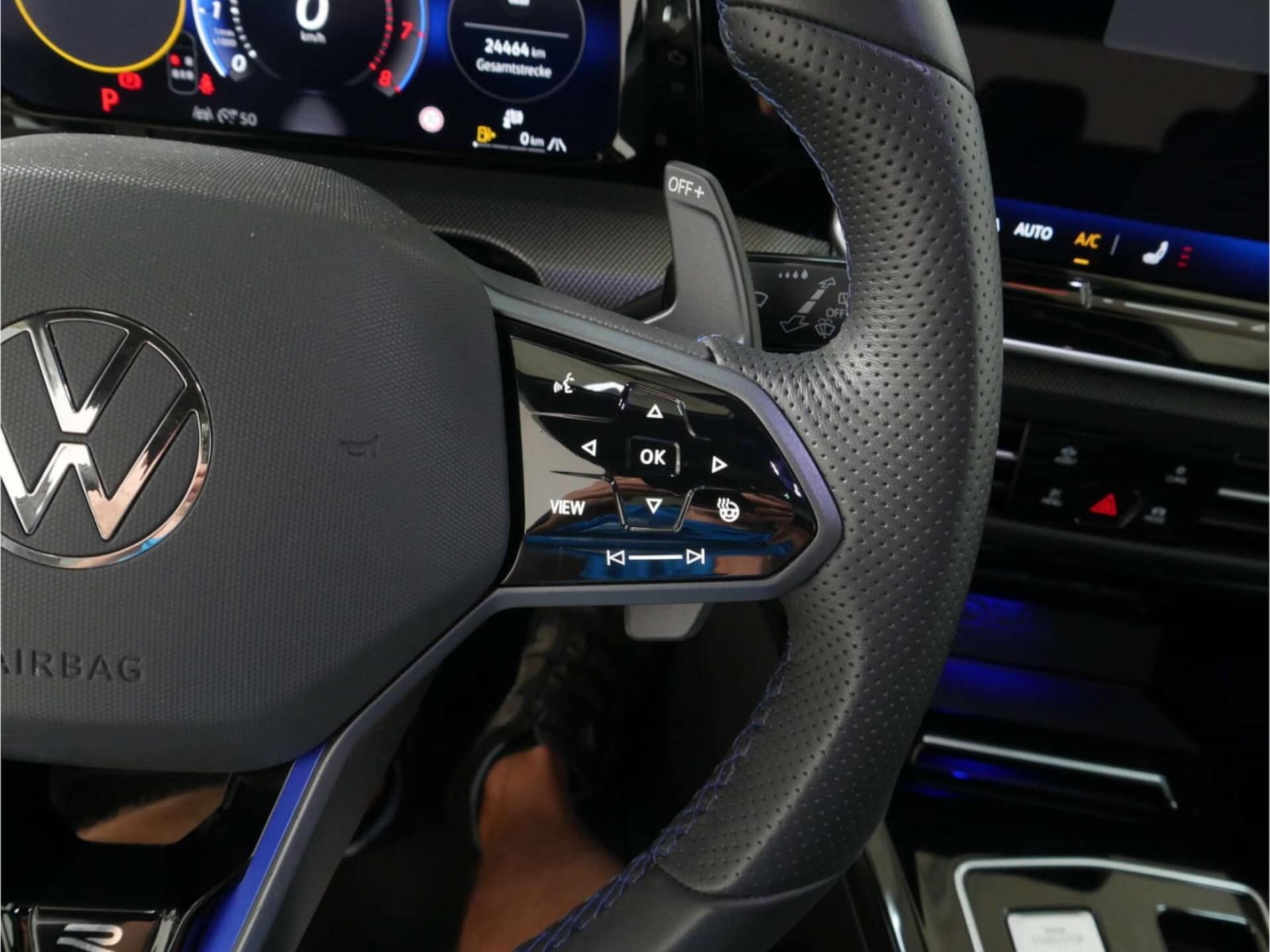 Volkswagen Golf R Black Edition