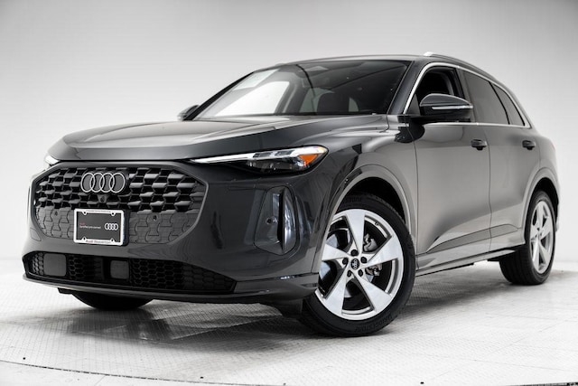 Photo of 2025 Audi Q5
