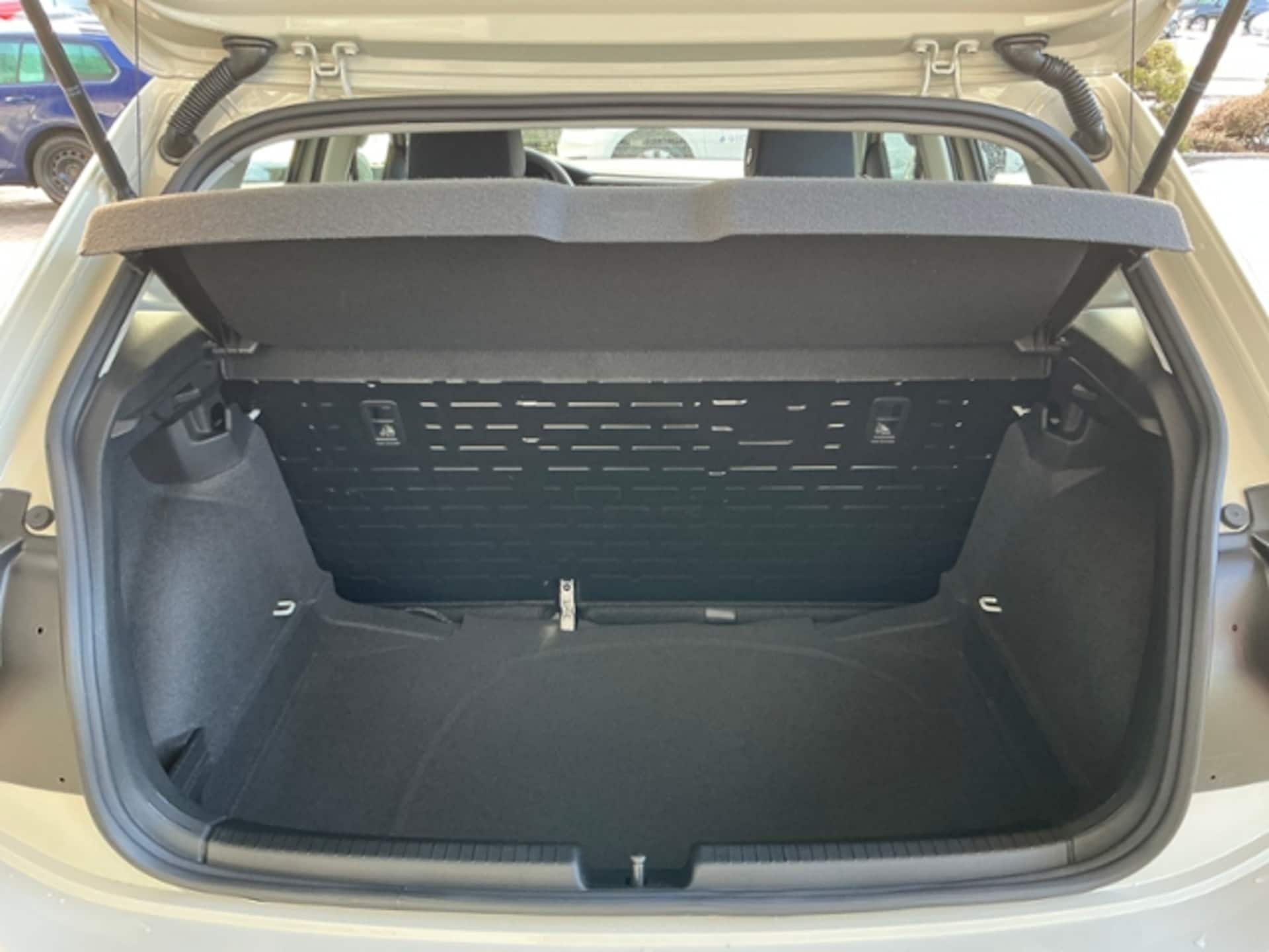 Volkswagen Polo Basis-Modell