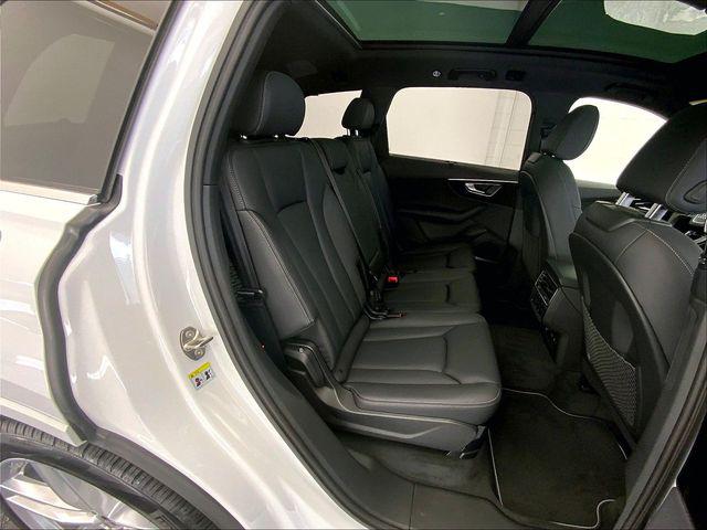 2025 Audi Q7 Premium Plus - Photo 10