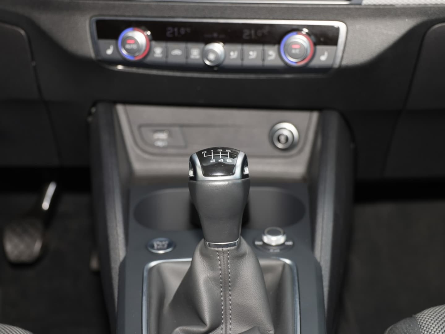 Bild über Audi Q2 advanced 35 TFSI Schaltgetriebe - für weitere Informationen kontaktieren Sie den Audi Partner