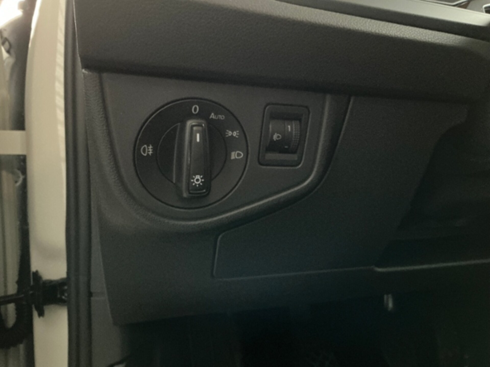 Volkswagen Polo Basis-Modell