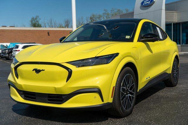 2025 Ford Mustang Mach-E