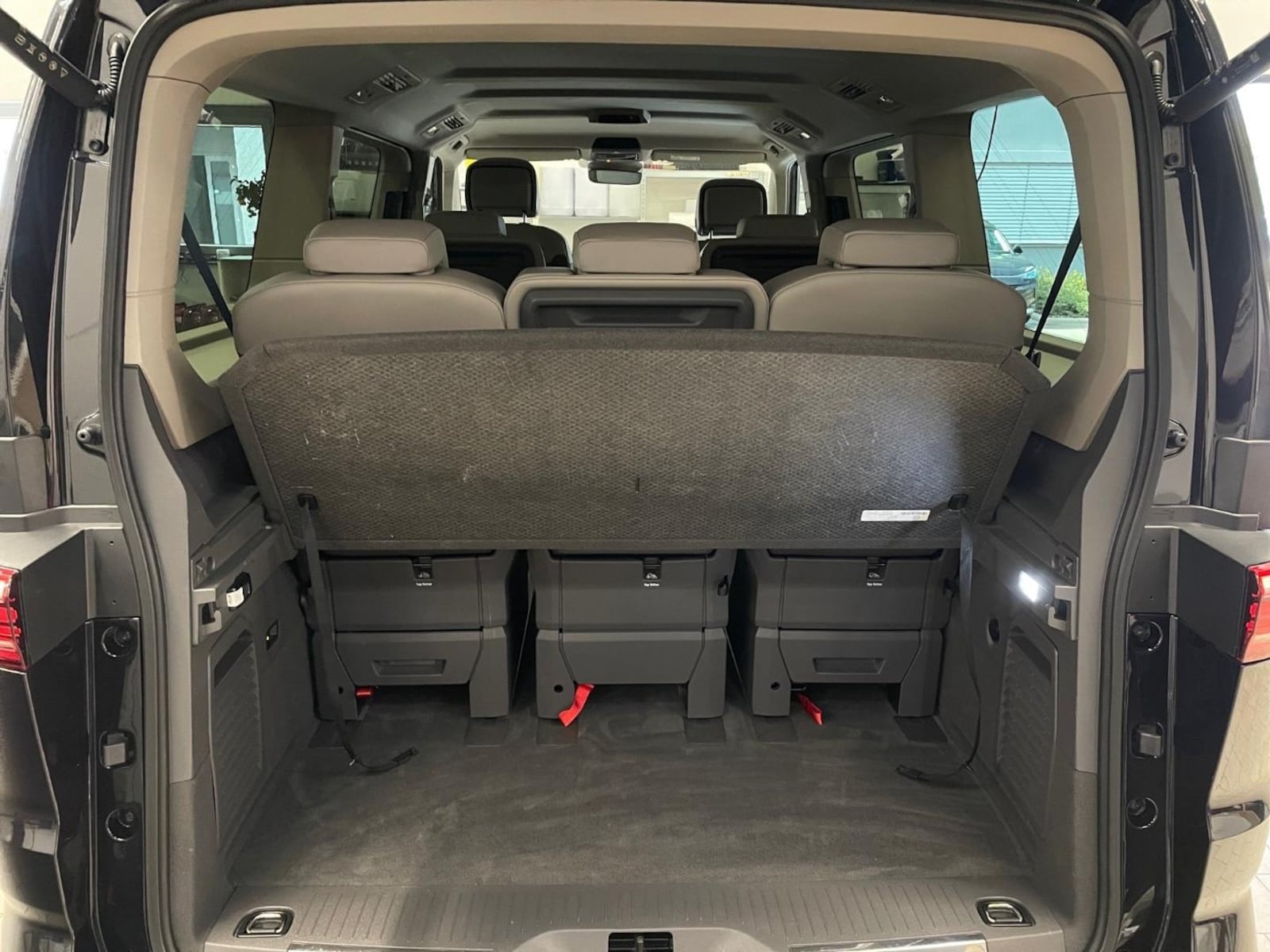 Volkswagen Multivan Langversion – Bild 15