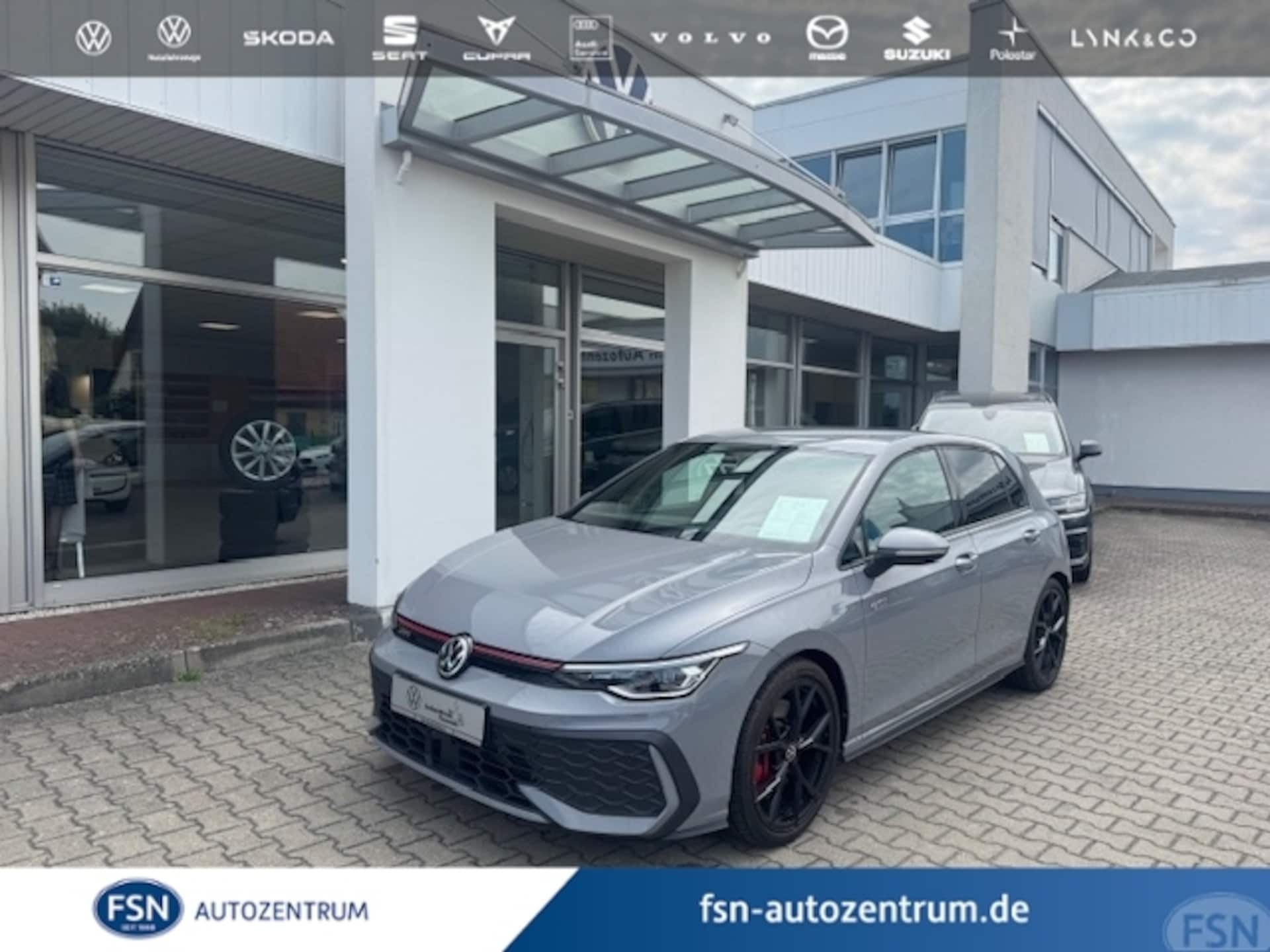 Volkswagen Golf 2024
