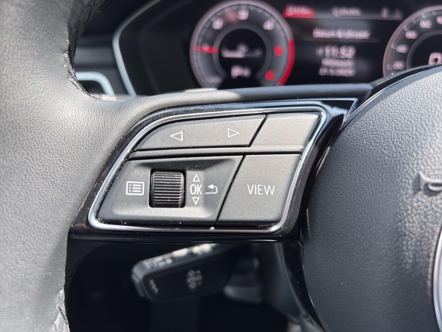 Image about Audi A4 Avant S line 35 TDI S tronic
