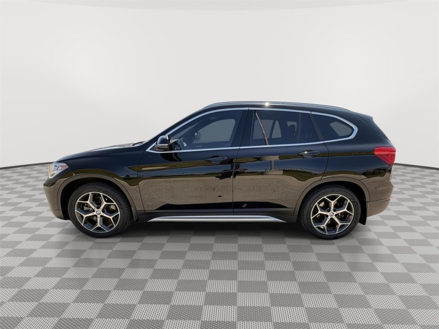 Used 2019 BMW X1 28i with VIN WBXHT3C59K5L35611 for sale in Kansas City