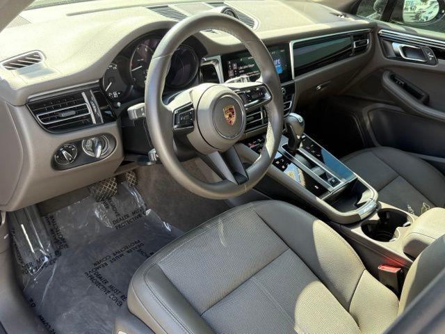 2023 Porsche Macan
