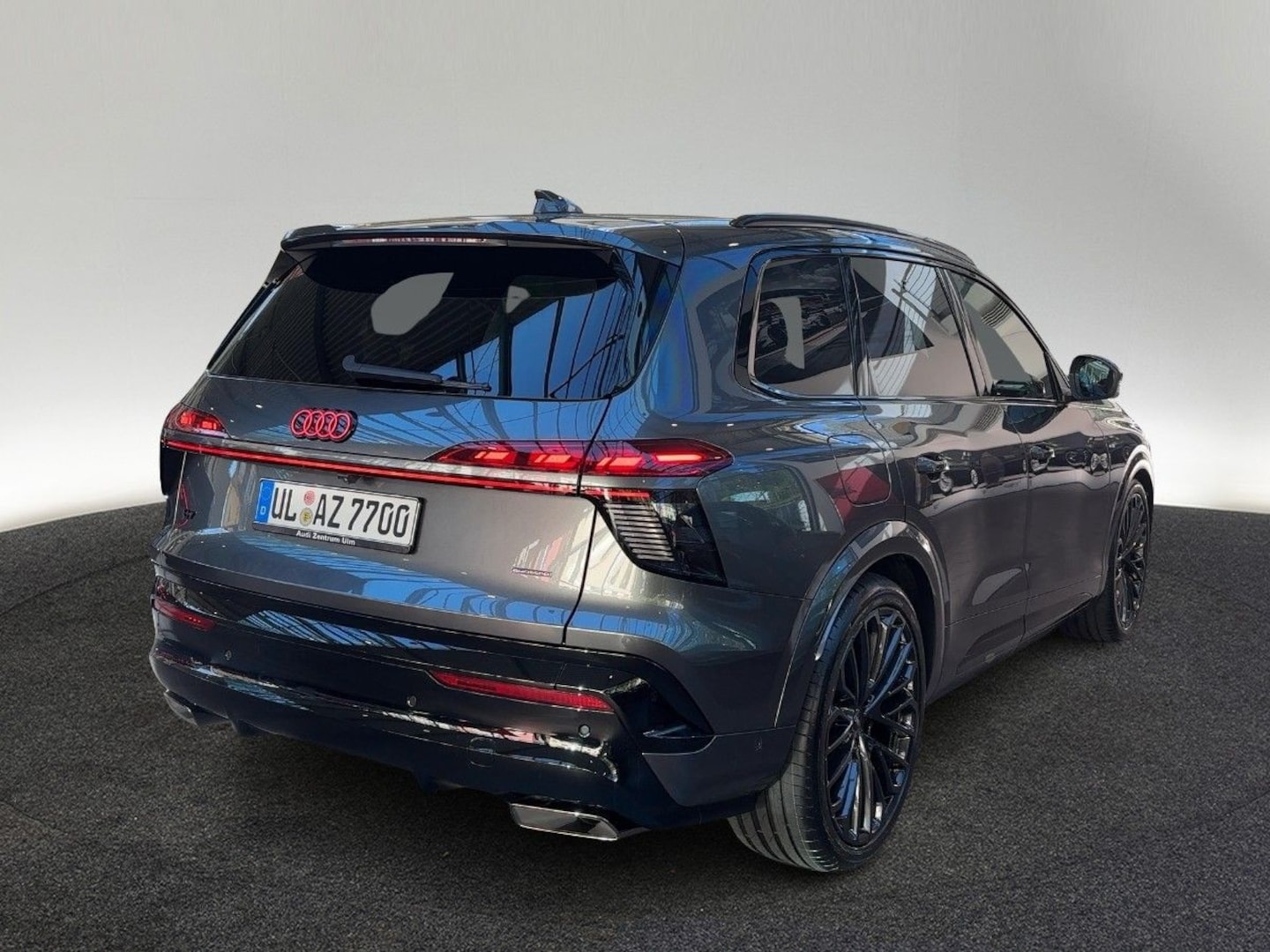 Bild über Audi Q7 SUV TDI quattro 220 kW tiptronic - für weitere Informationen kontaktieren Sie den Audi Partner