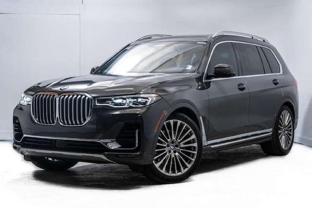 2022 BMW X7