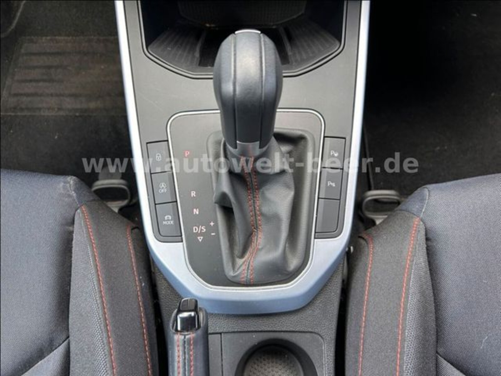 SEAT Arona – Bild 12