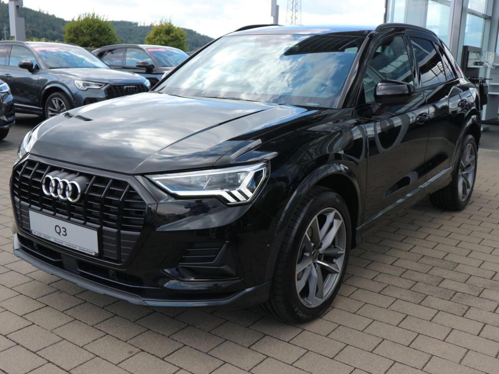 Audi Q3 SUV advanced